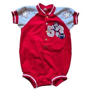 Vintage 1980s-1990s Peanuts teddy bear football sweatshirt onesie bodysuit